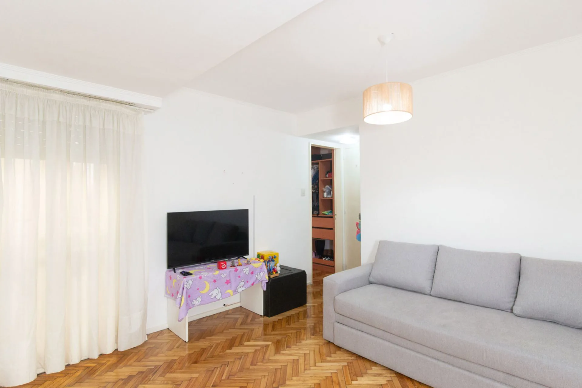 Venta Excelente 2 Ambientes Refaccionado e/Almagro foto 5