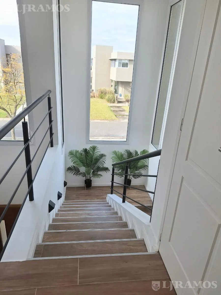 Casa en Puertos del Lago foto 4