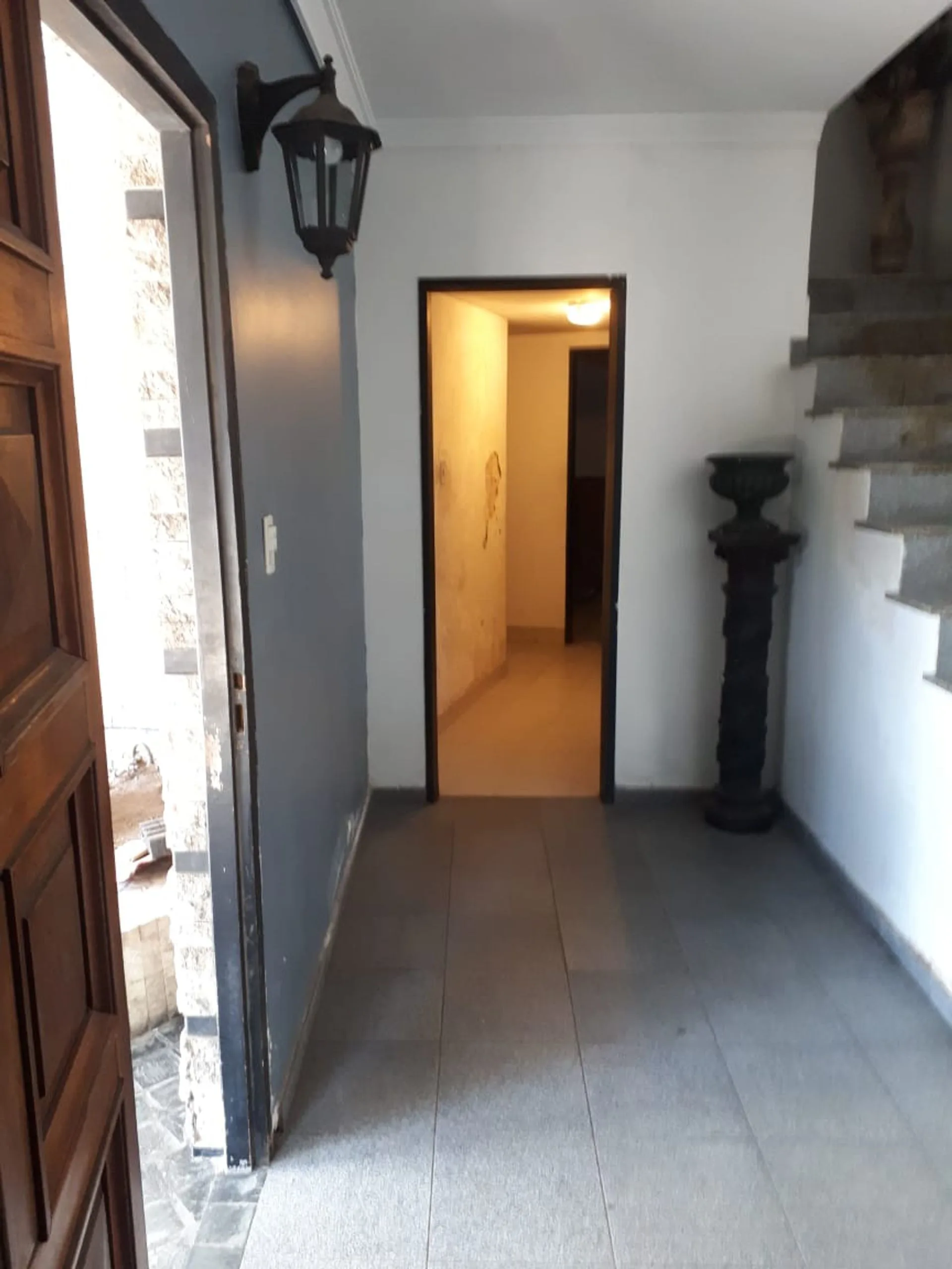 CASA 6 AMBIENTES VENTA PARQUE AVELLANEDA COCHERA foto 5