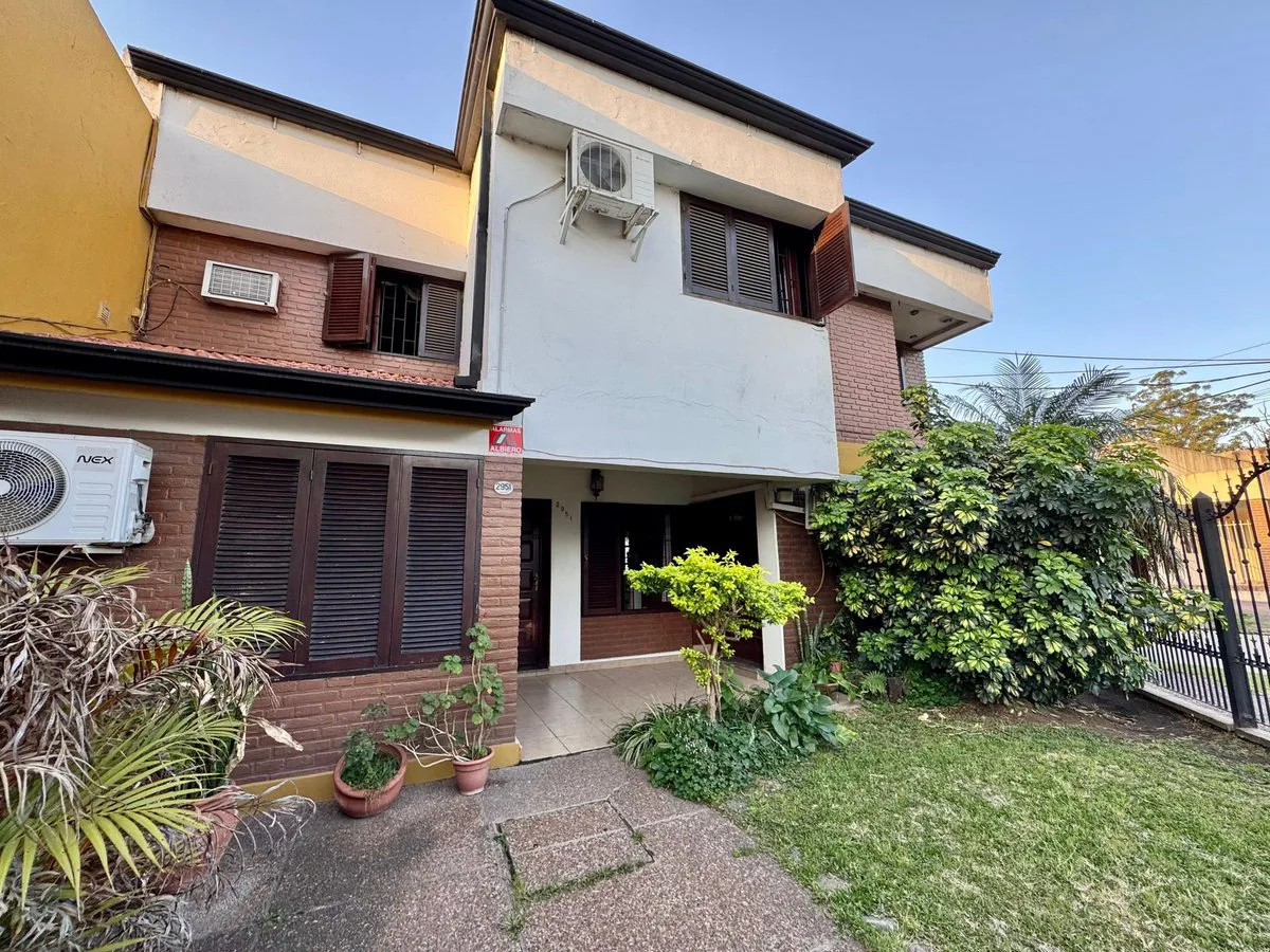 VENTA CASA ESQUINA BARRIO JARDIN foto 4