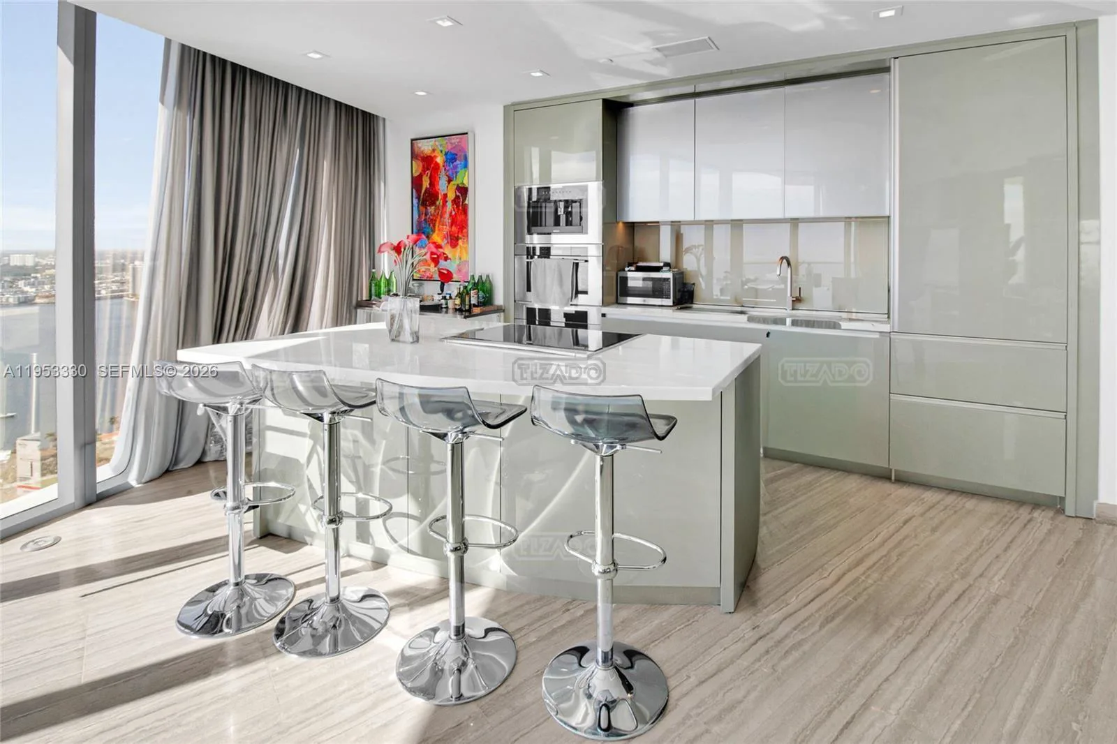 18683 Collins Ave 18600 foto 5