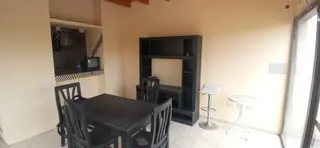 PRECIOSO calle Urquiza 2 dormitorios placares Balcón $ 600.000 foto 3