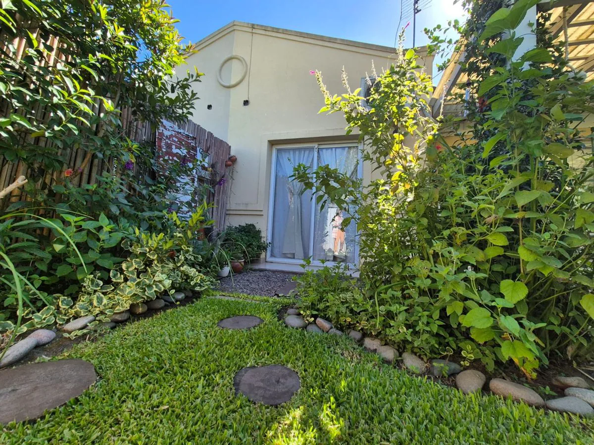 Casa en planta baja con jardín,B La Candela Pilar foto 5