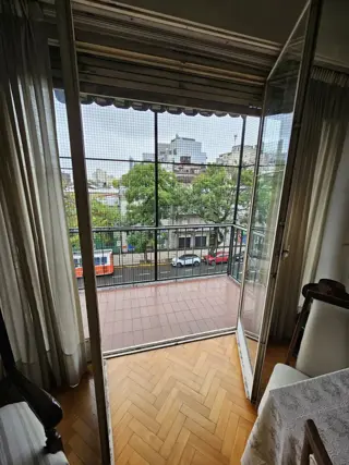 CHACARITA - VENTA 4 AMB. - FRENTE - BALCÓN - OPORTUNIDAD!! foto 5
