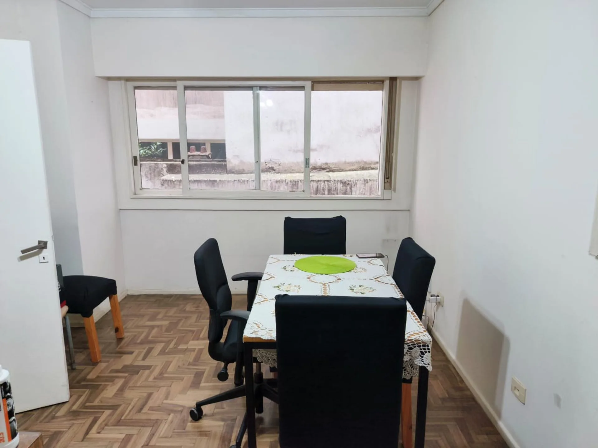 DEPARTAMENTO 2 AMBIENTES COLEGIALES APTO CREDITO foto 4