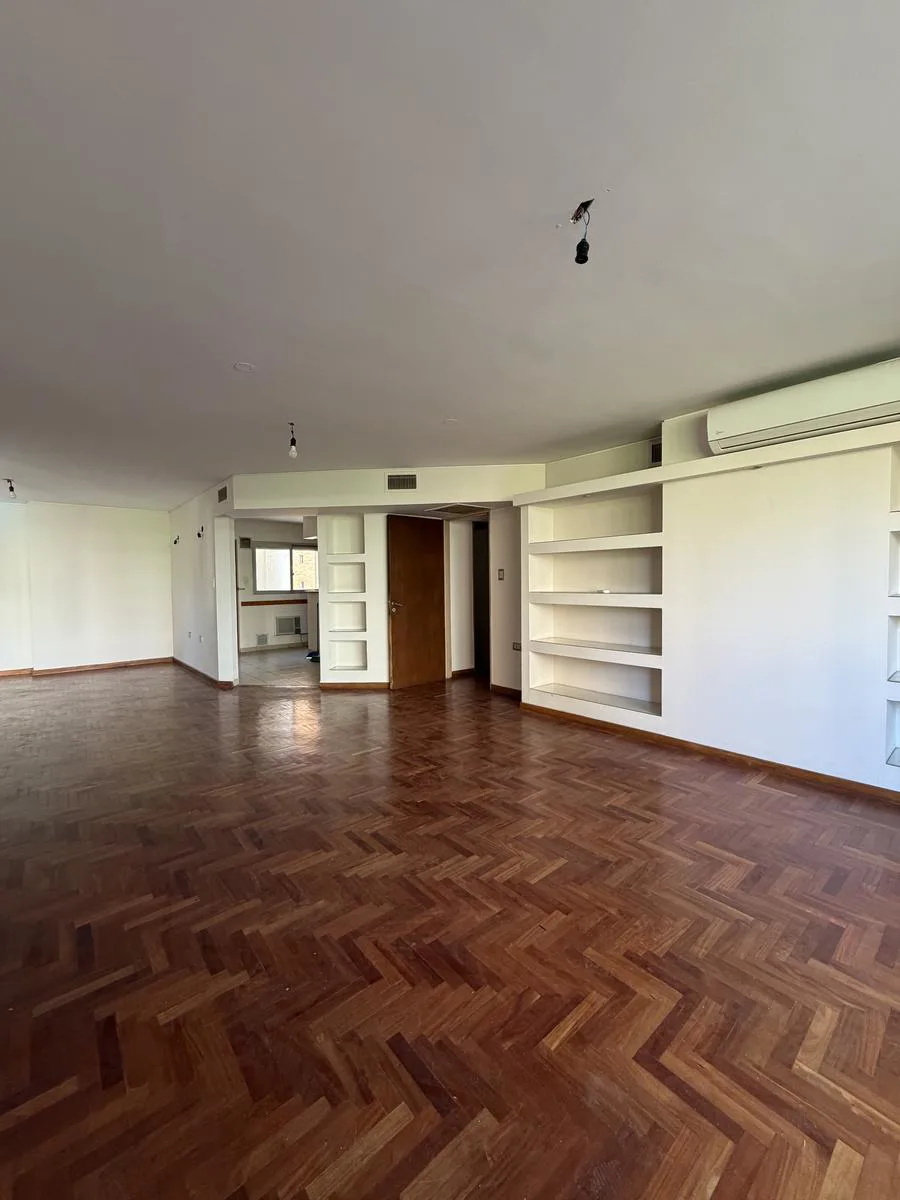 CENTRO CAÑADA 3 Dormitorios de categoria con balcon al frente foto 5
