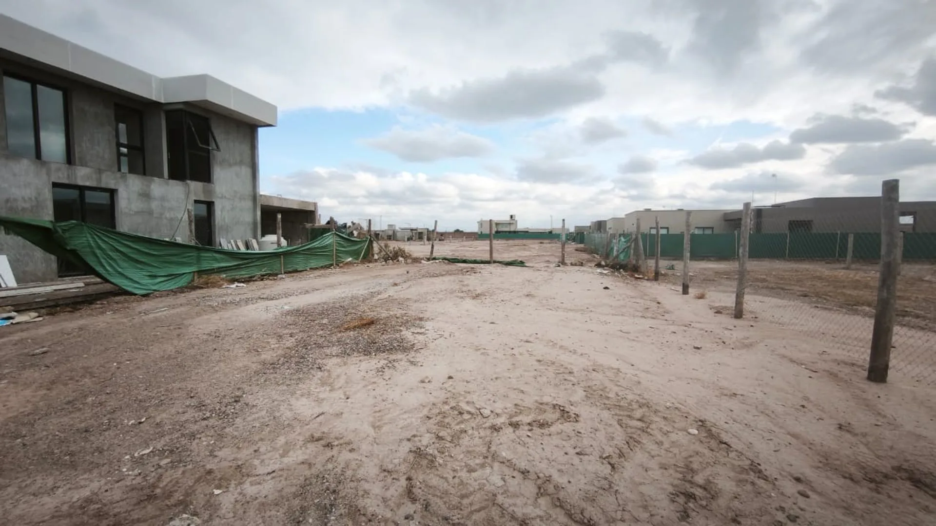 EXCELENTE LOTE EN LAS RETAMAS U$S 29.000 foto 2