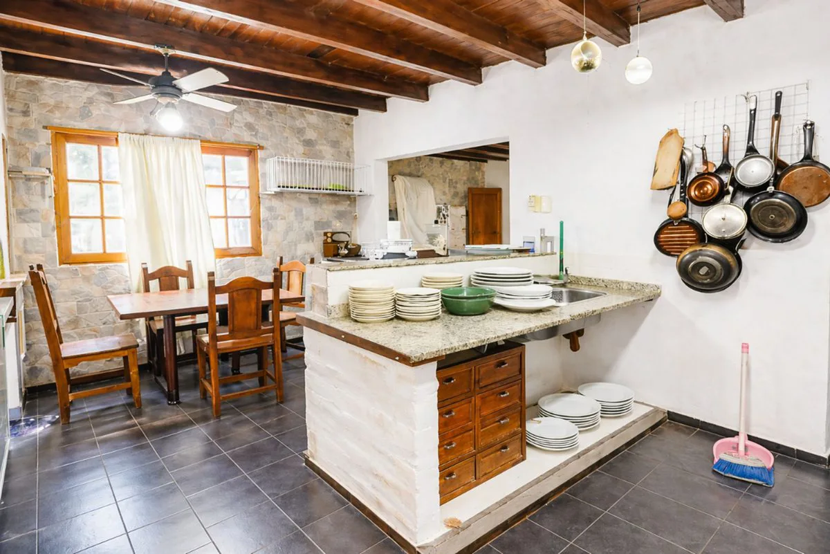 VENTA CASA 5 AMBIENTES, SAN FERNANDO -DEPTO-GALPON foto 3