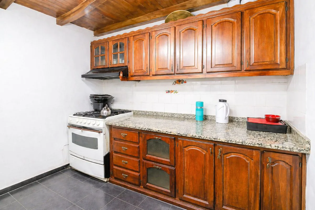 VENTA CASA 5 AMBIENTES, SAN FERNANDO -DEPTO-GALPON foto 5