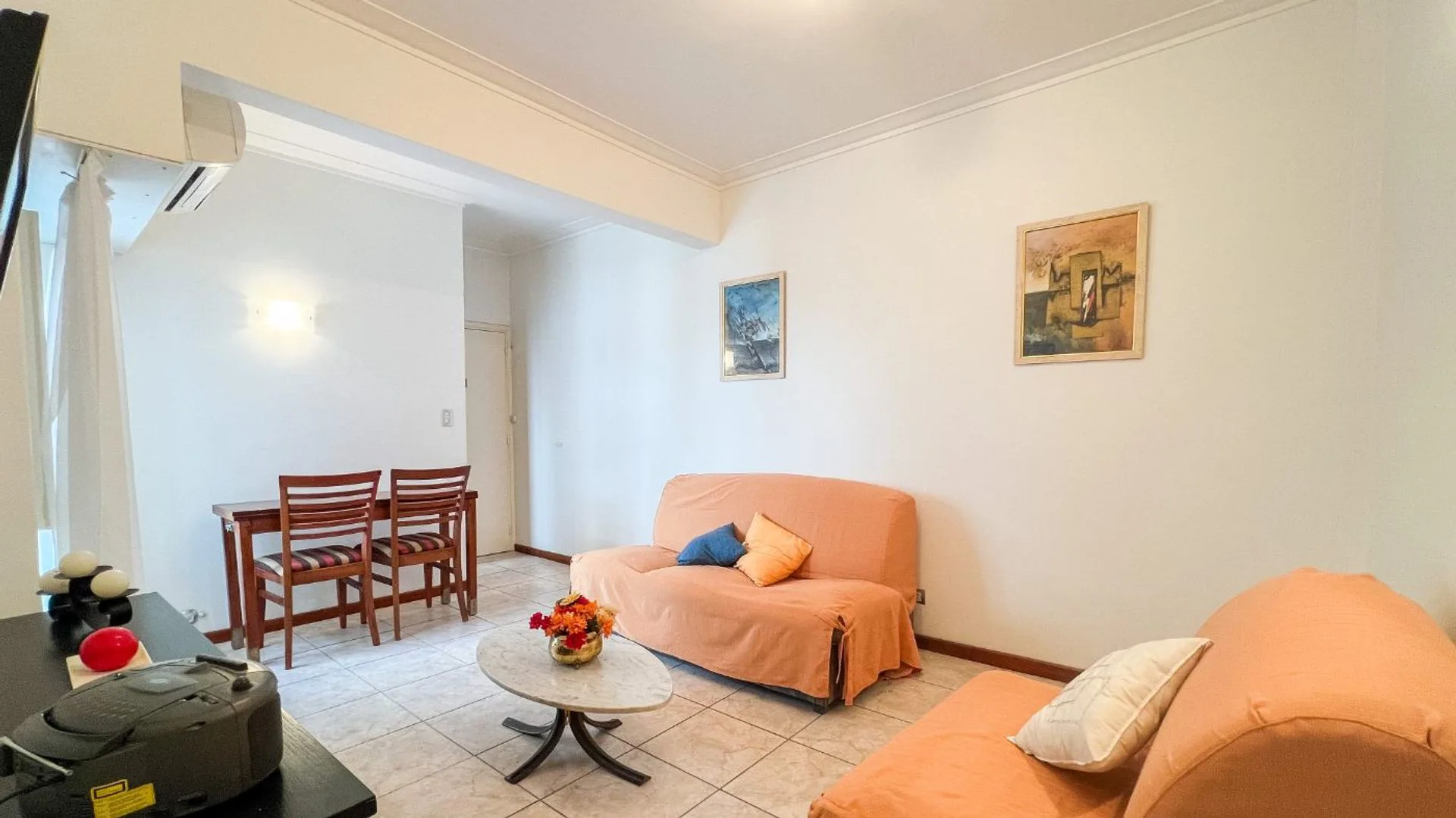 VENTA DEPARTAMENTO 2 AMBIENTES CENTRO APTO CREDITO foto 2