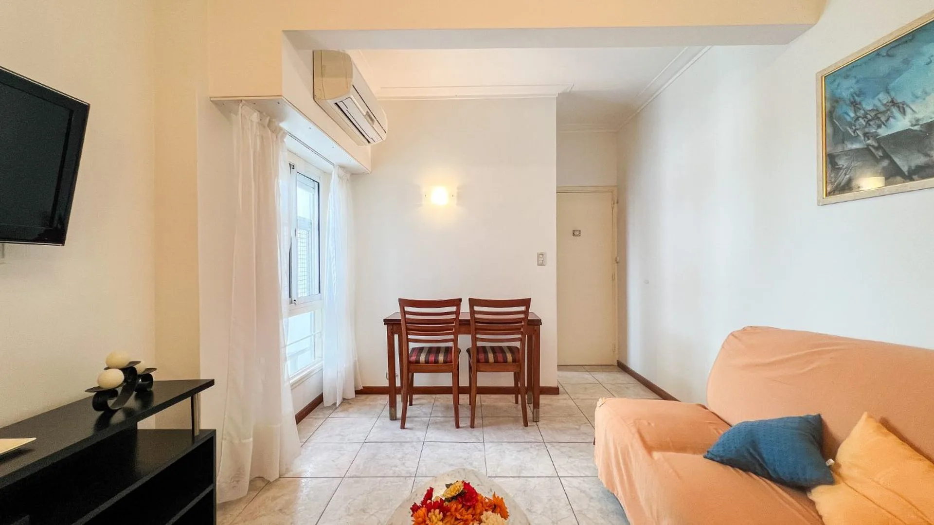 VENTA DEPARTAMENTO 2 AMBIENTES CENTRO APTO CREDITO foto 3