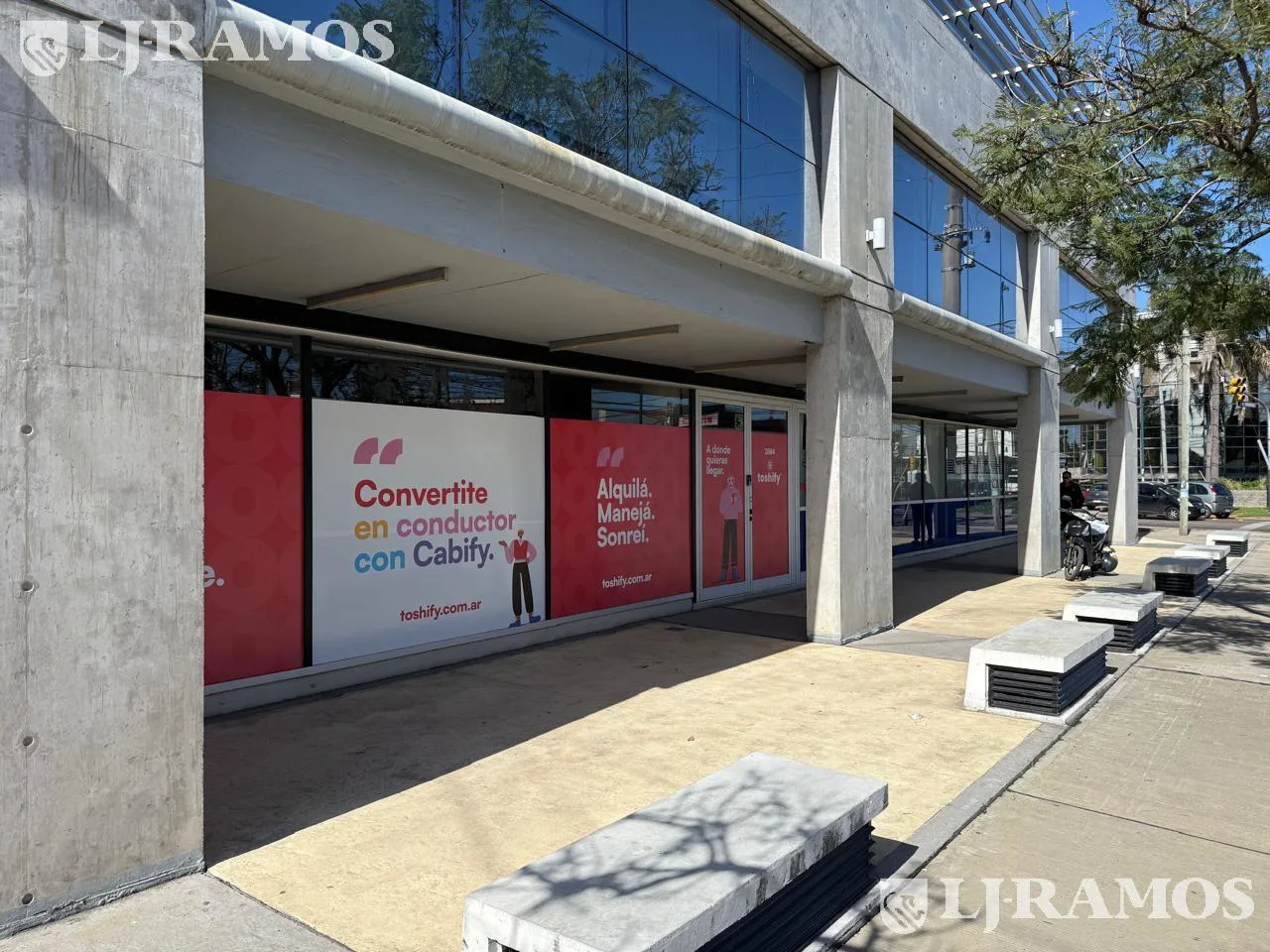 Alquiler de Oficina/local de 85 m2 en Beccar foto 3