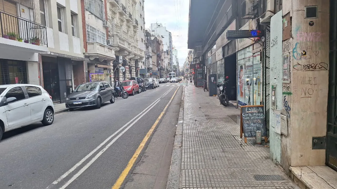 Venta de Cochera Fija y Cubierta - Excelente Ubicación foto 5