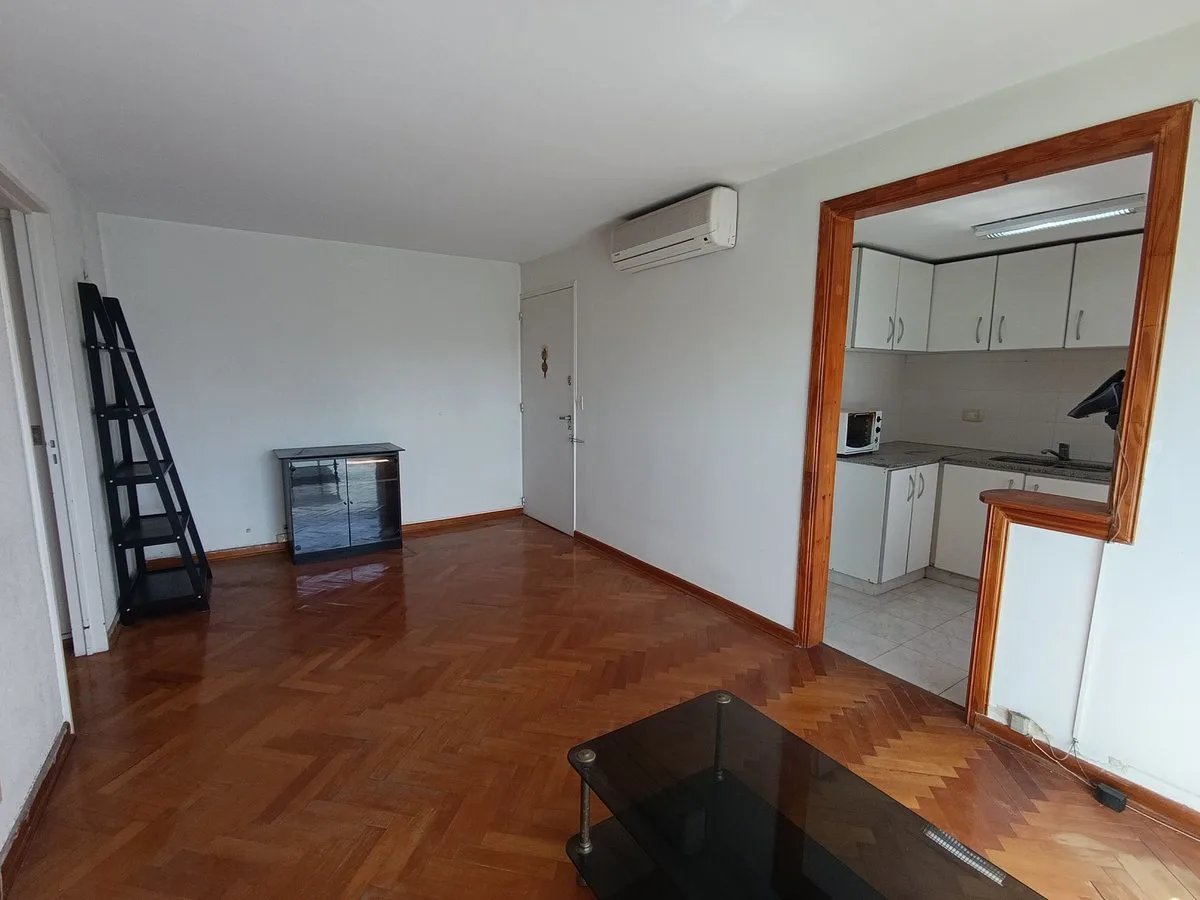 VENTA DEPTO 3 AMB. C/COCHERA ACASSUSO foto 4