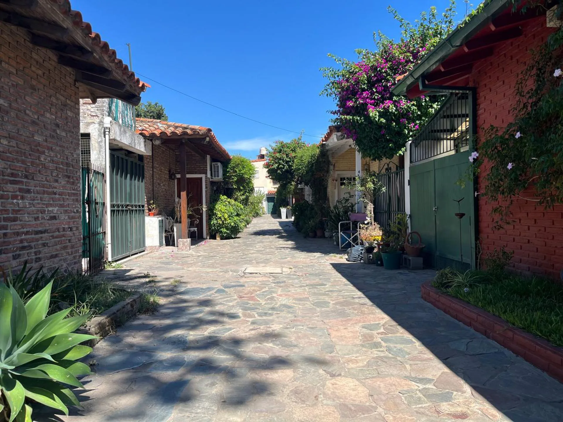 VENTA PH 3 AMBIENTES COCHERA MARTINEZ APTO CREDITO foto 2