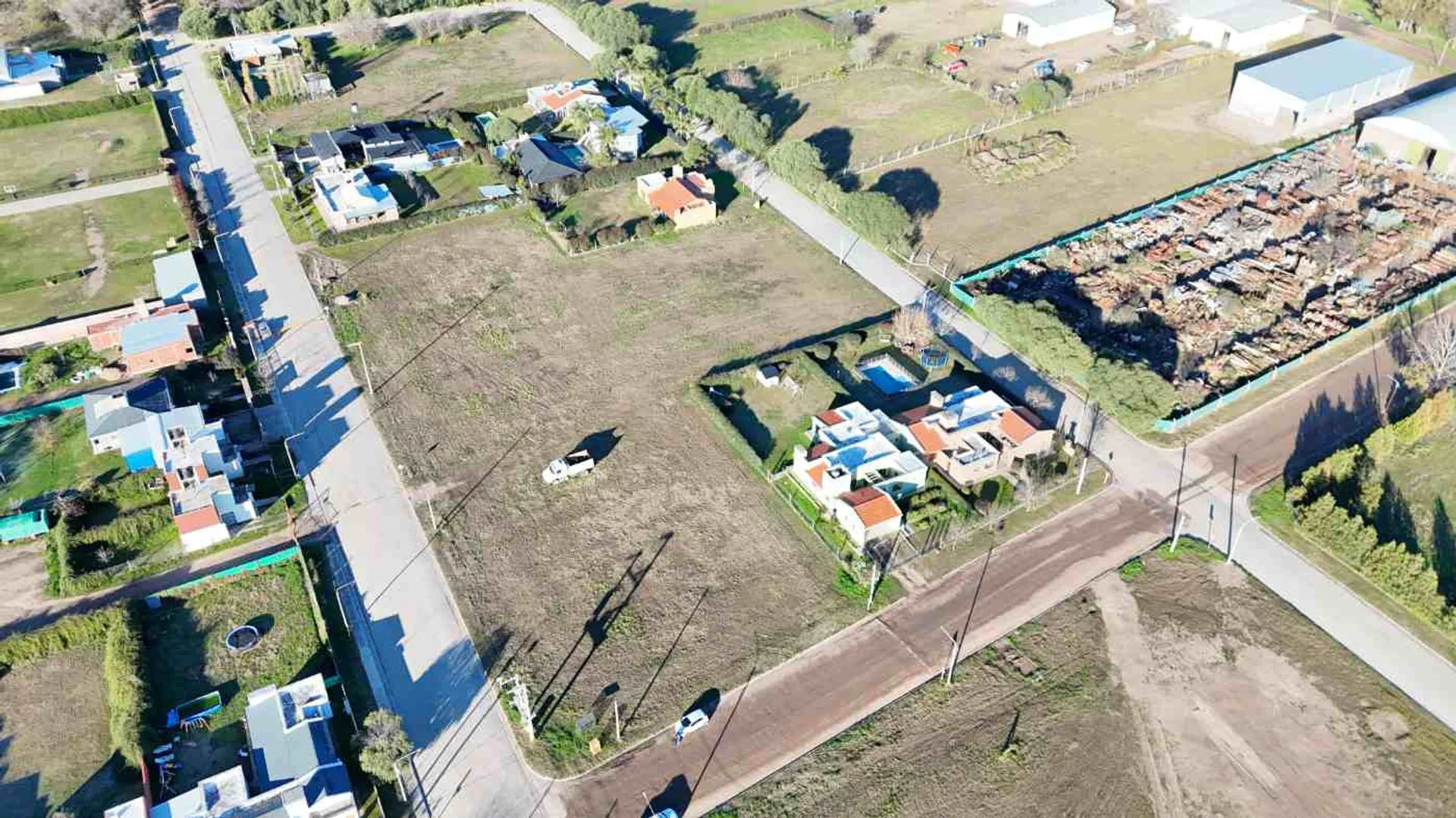 VENTA LOTE ESQUINA 2183 M2 SINSACATE ESCRITURA foto 5