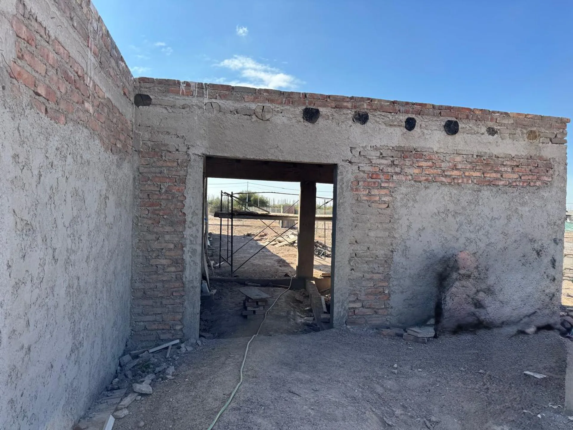 CASA EN BARRIO PRIVADO AYRES DE TERRADA foto 2