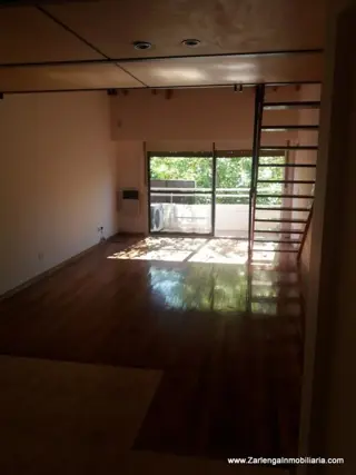 Virrey Olaguer y Feliu 3200 duplex 2 AMB 2°piso frente ,Balcón ,lavadero, toilette ,luminoso foto 1
