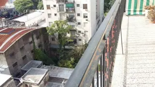 *NUEVO PRECIO* Departamento en Venta en Flores 4 ambientes 2 baños dependencia 100 m2 - cochera opcional - Rivadavia 7000 foto 1