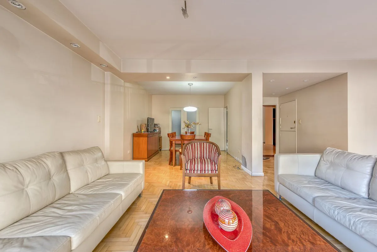 DEPTO 4 AMB VENTA BELGRANO BALCON COCHERA DEPENDEN foto 2