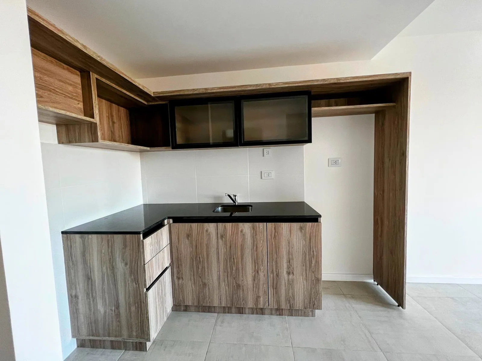 Santa Fe 3300 - Departamento de un 1 dormitorio en venta - Rosario, Luis Agote foto 3