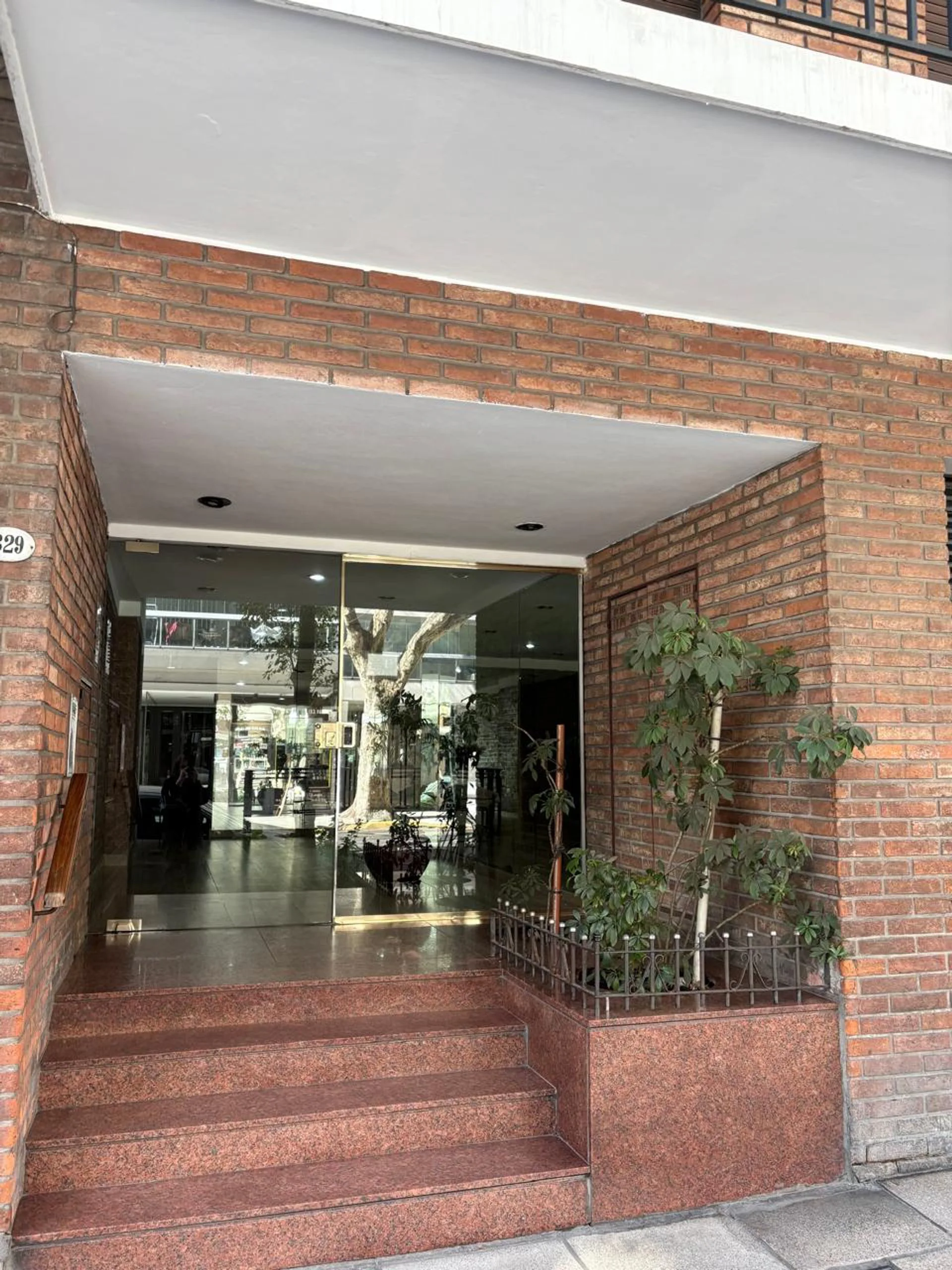 Venta Semi piso 4 Ambientes con patio foto 2