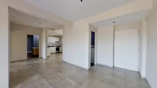 DEPARTAMENTO 3 AMBIENTES SEMI PISO C/BALCÓN Y LAVADERO foto 5