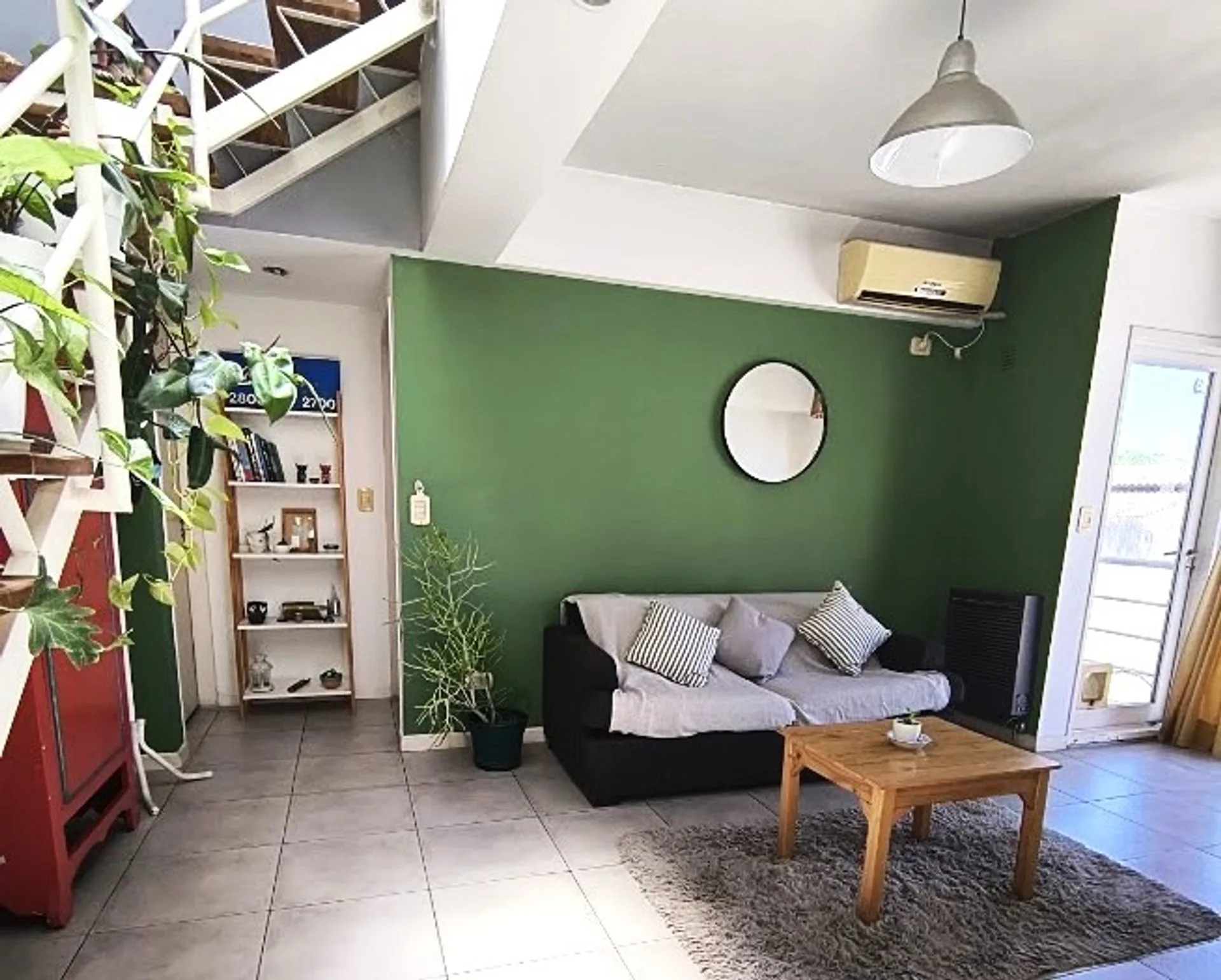 VENTA SAAVEDRA  DUPLEX 3 AMB. C/PARRILLA Y AZOTEA foto 3