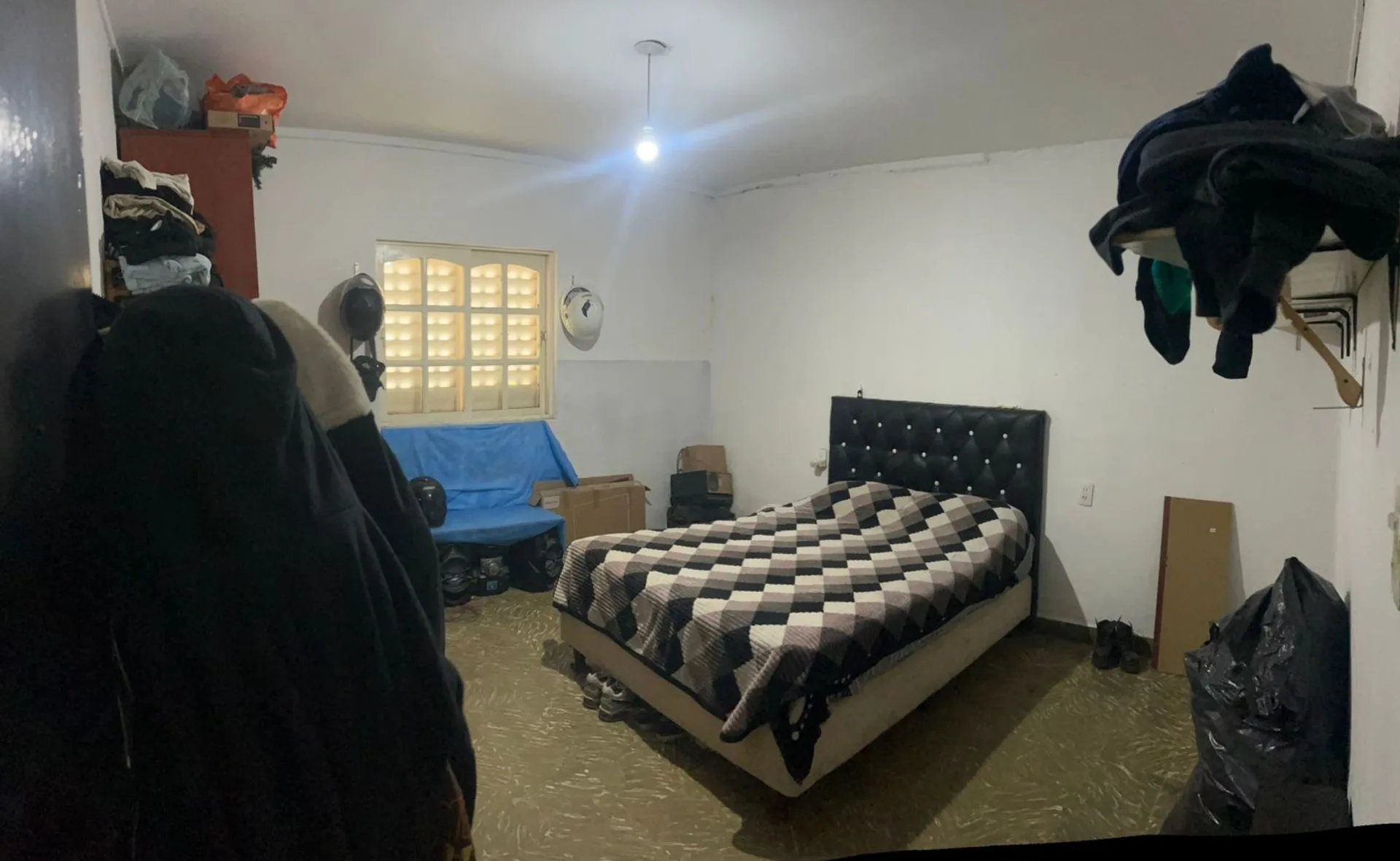Venta. Casa dos Dorm + Patio/ Hospital Iturraspe. foto 4