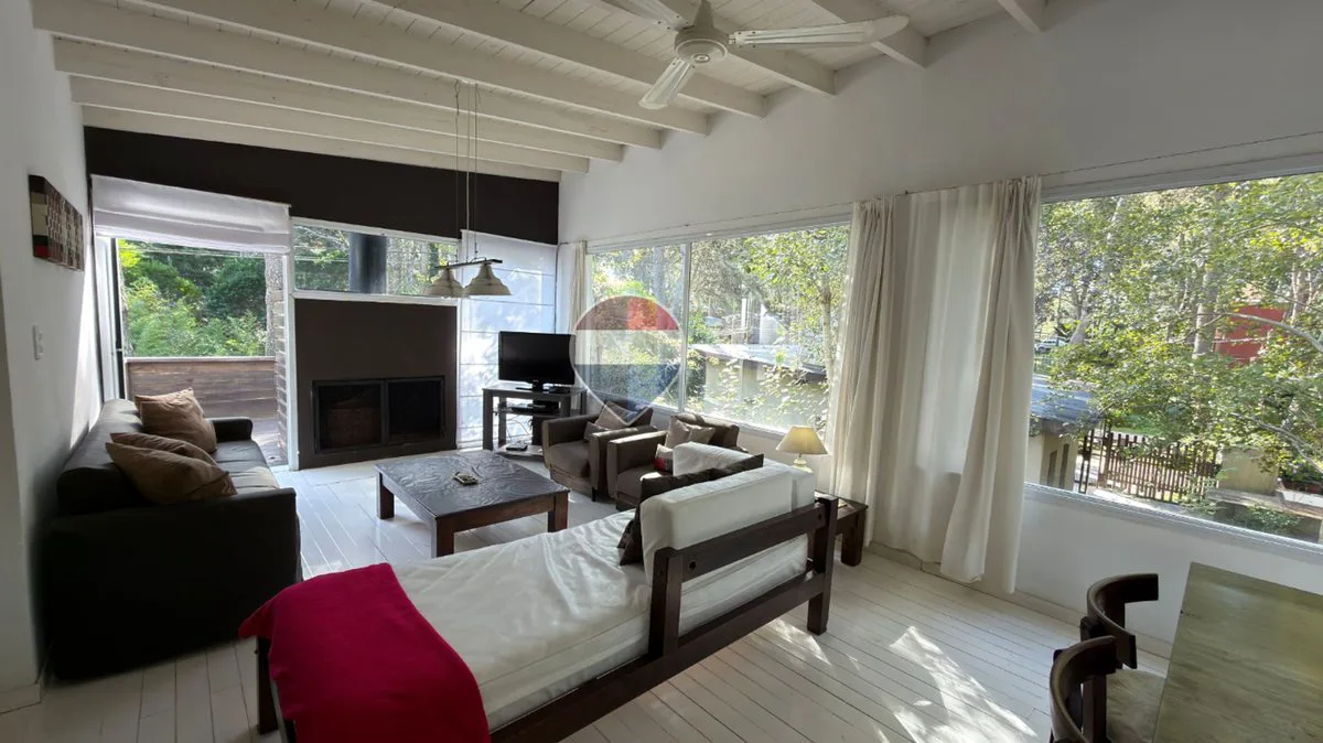 VENTA CASA MAS DOS DUPLEX EN MAR AZUL foto 3