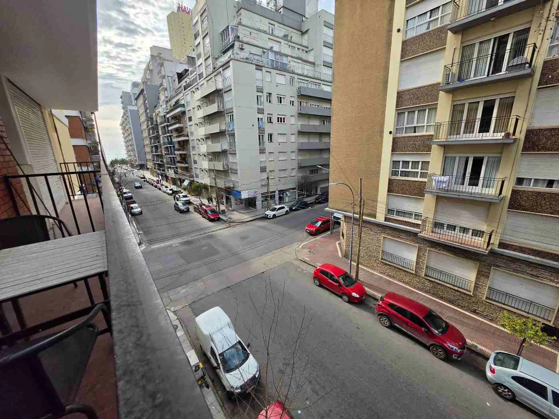 MONOAMBIENTE CON BALCON AL FRENTE ZONA ALDREY foto 5