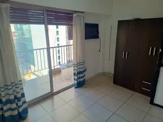 VENTA MONOAMBIENTE CON BALCON RETIRO foto 3