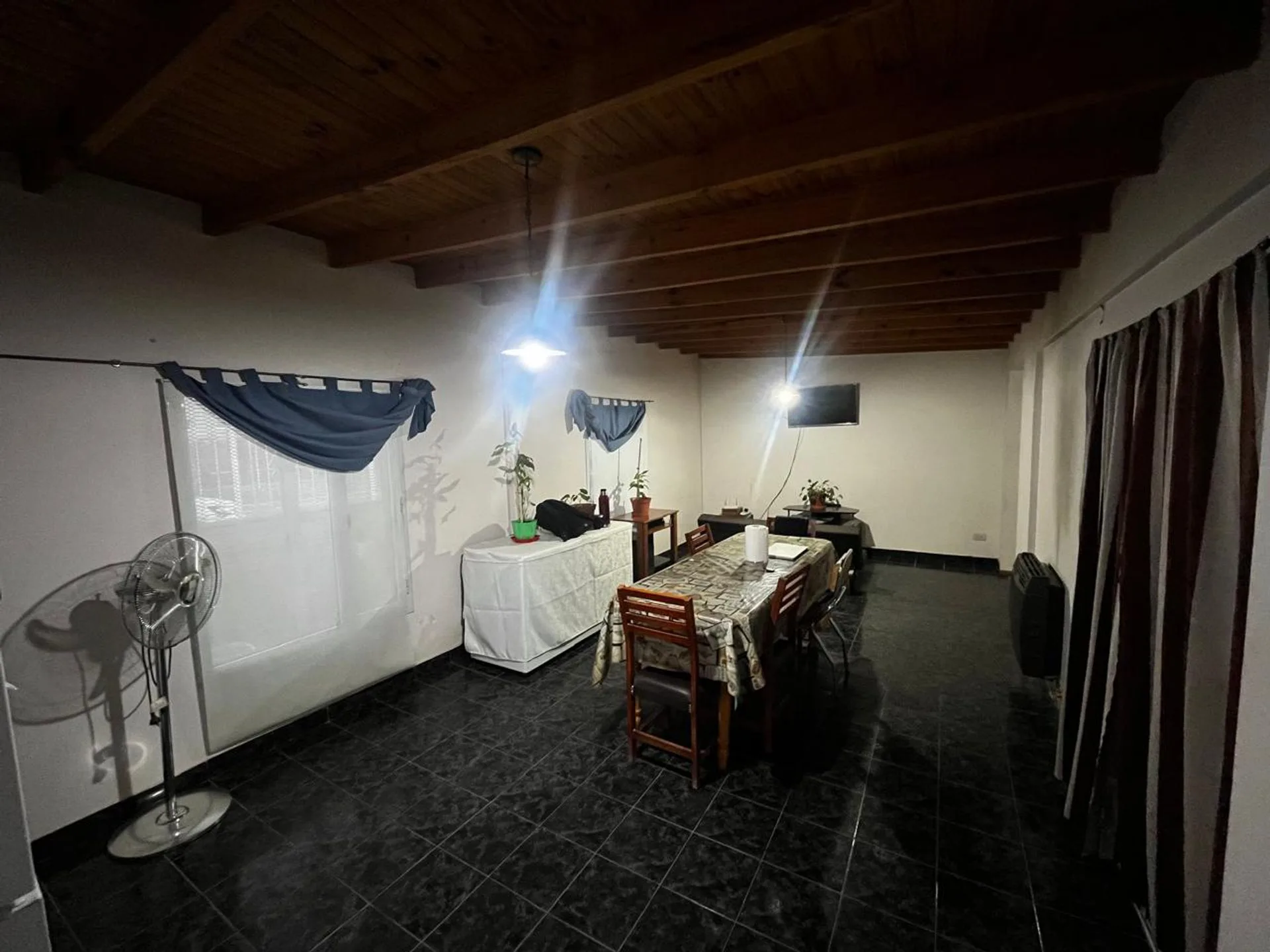 VENTA DE CASA 2 DORMITORIOS EN PLOTTIER foto 3