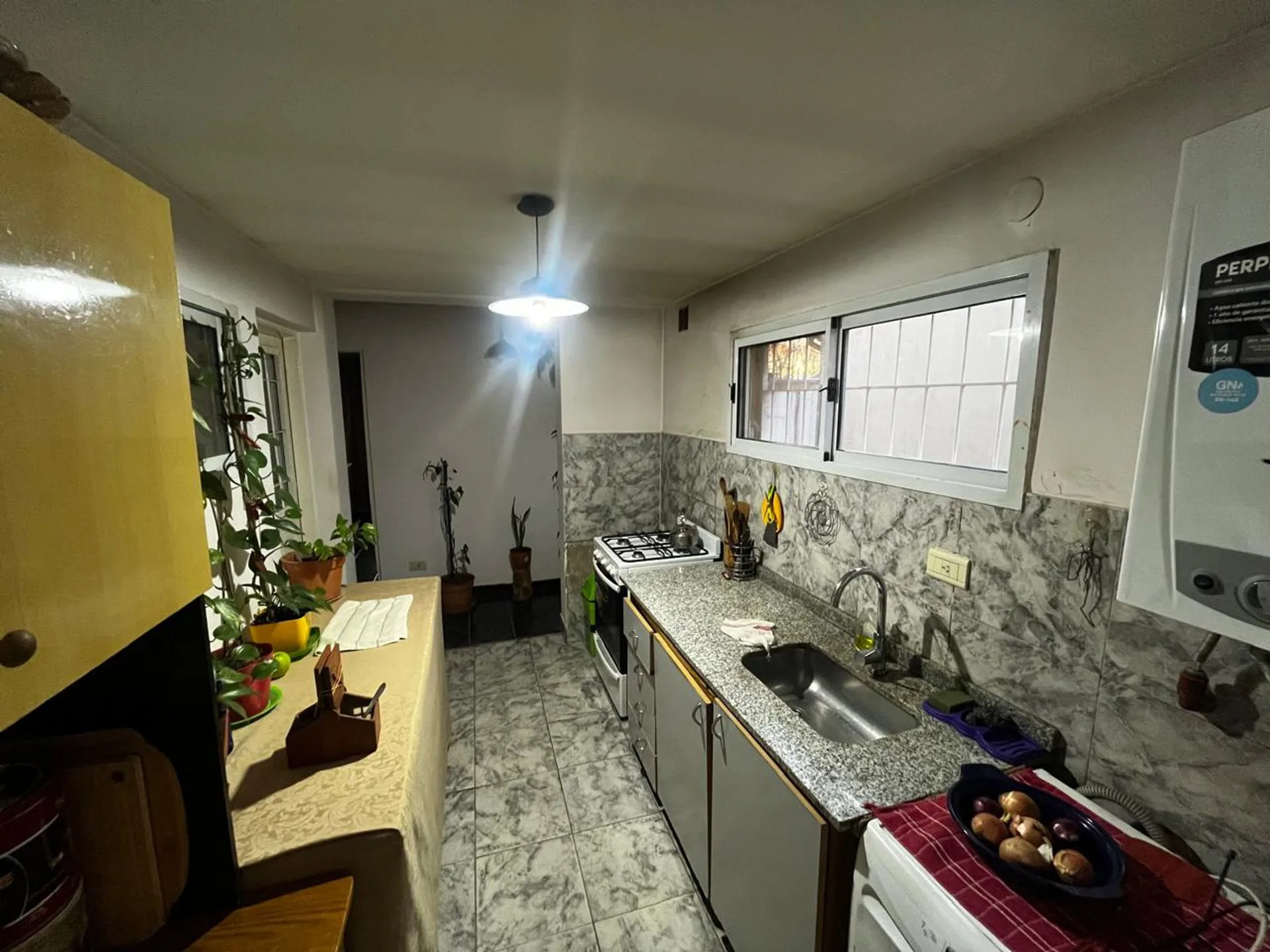 VENTA DE CASA 2 DORMITORIOS EN PLOTTIER foto 4