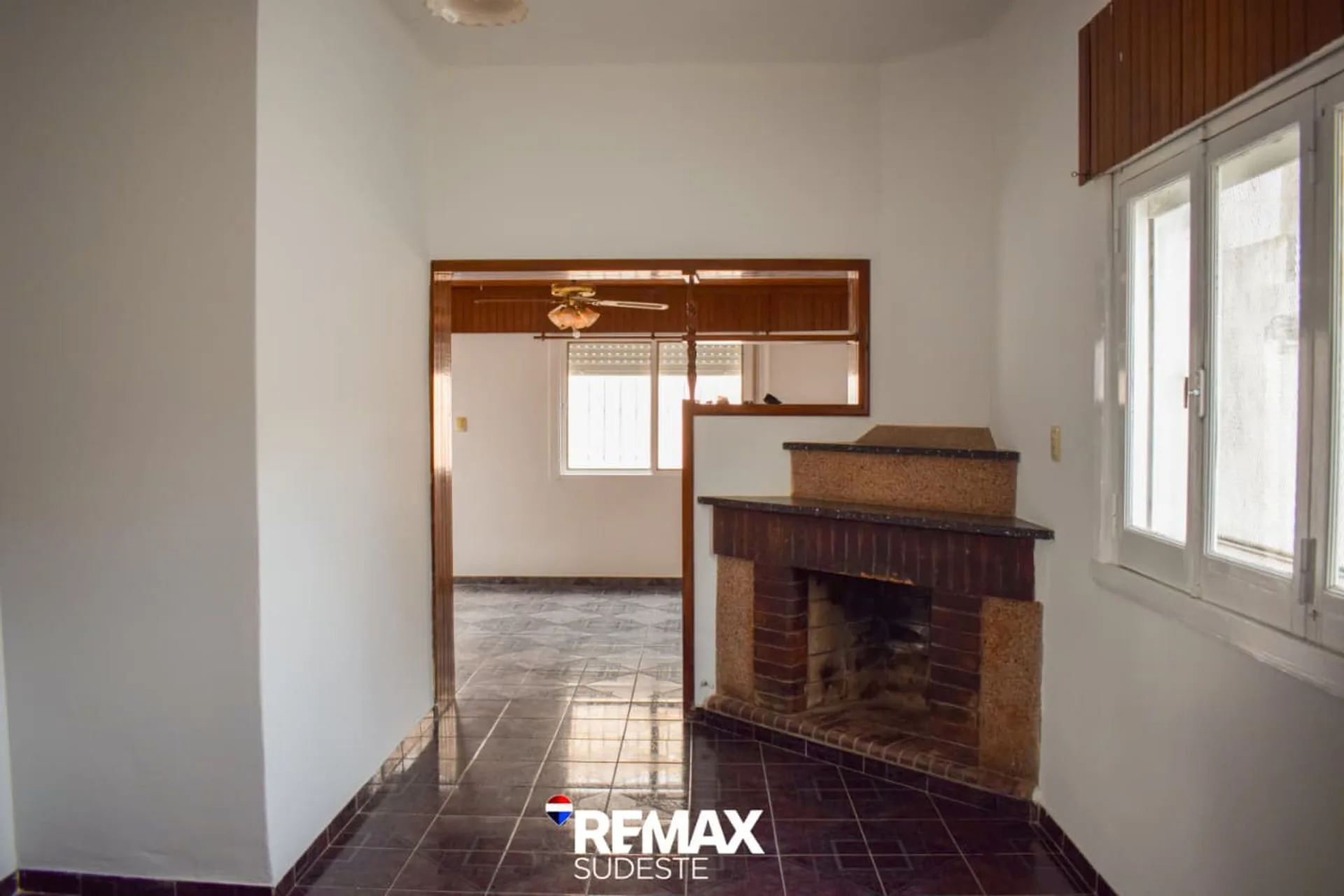 VENTA CASA EN PH DE 3 DORMIS BARRIO SAN CAYETANO foto 5