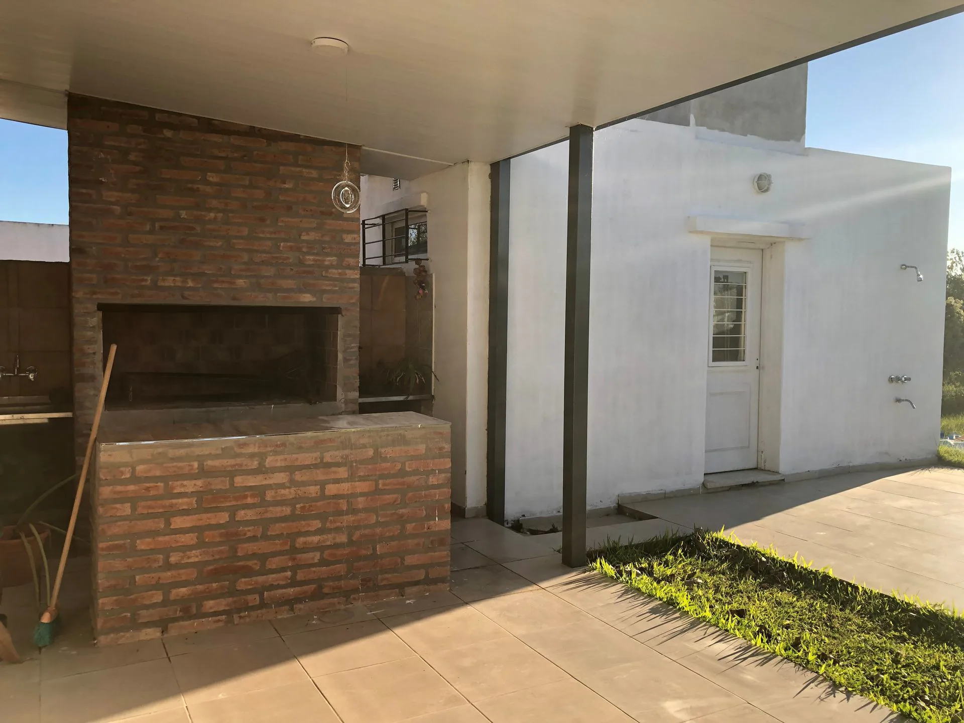 VENTA CASA QUINTA EN LAGOS DEL LEYES CON PILETA foto 5