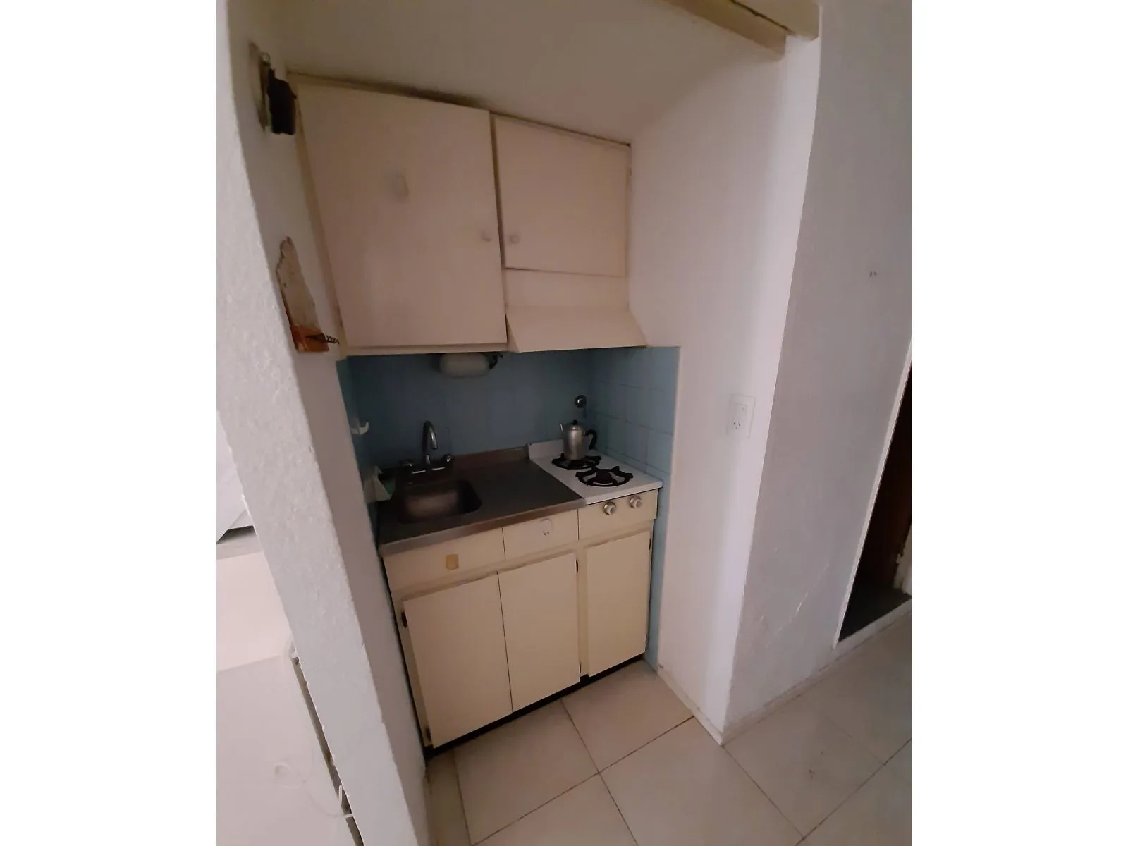 Studio with Side Ocean View in Miramar, Playa II Building – photo 7 of 13
