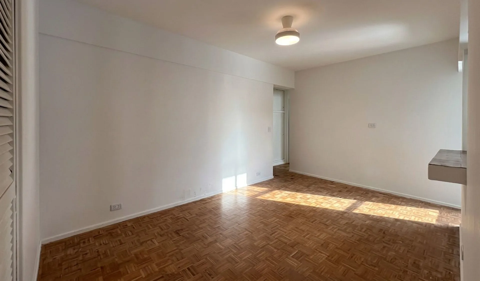 VENTA DPTO REFACC. NUEVO 2 AMB BALCON | RETIRO foto 3