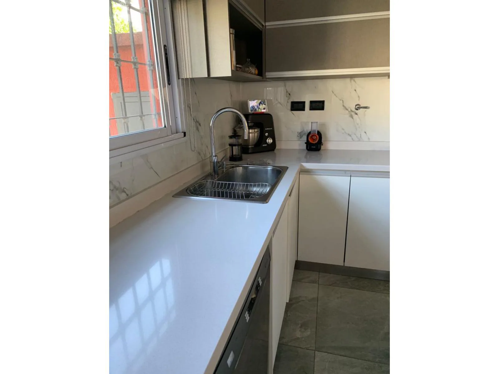 CASA 5 AMBIENTES EN VENTA a estrenar foto 3