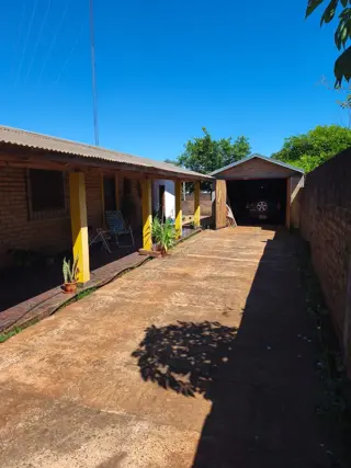 OPORTUNIDAD - CASA EN VENTA EN LOS HELECHOS-OBERA foto 4