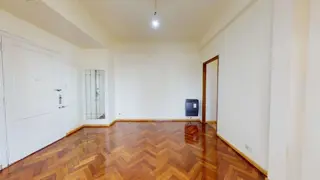 VENTA DTO 3 AMBIENTES + DEPEND FLORES APTO CREDITO foto 5