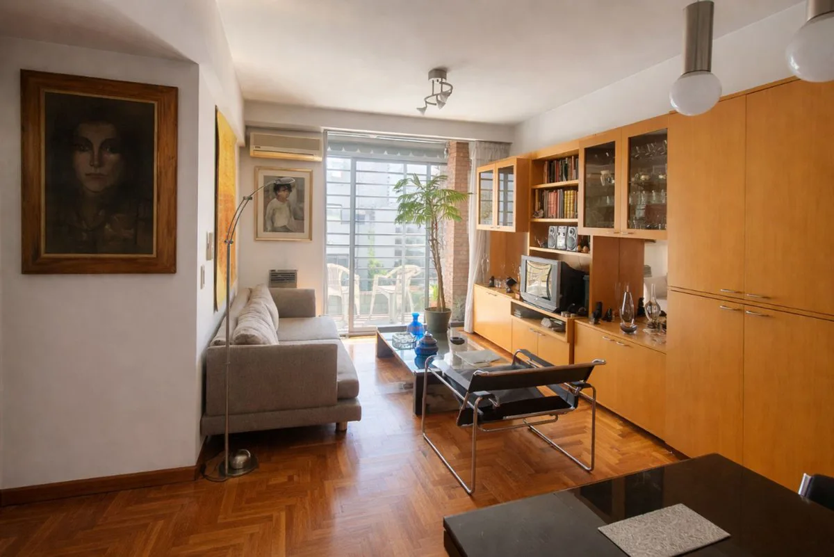 VENTA DEPARTAMENTO 2 AMB CABALLITO COCHERA BAUL foto 2