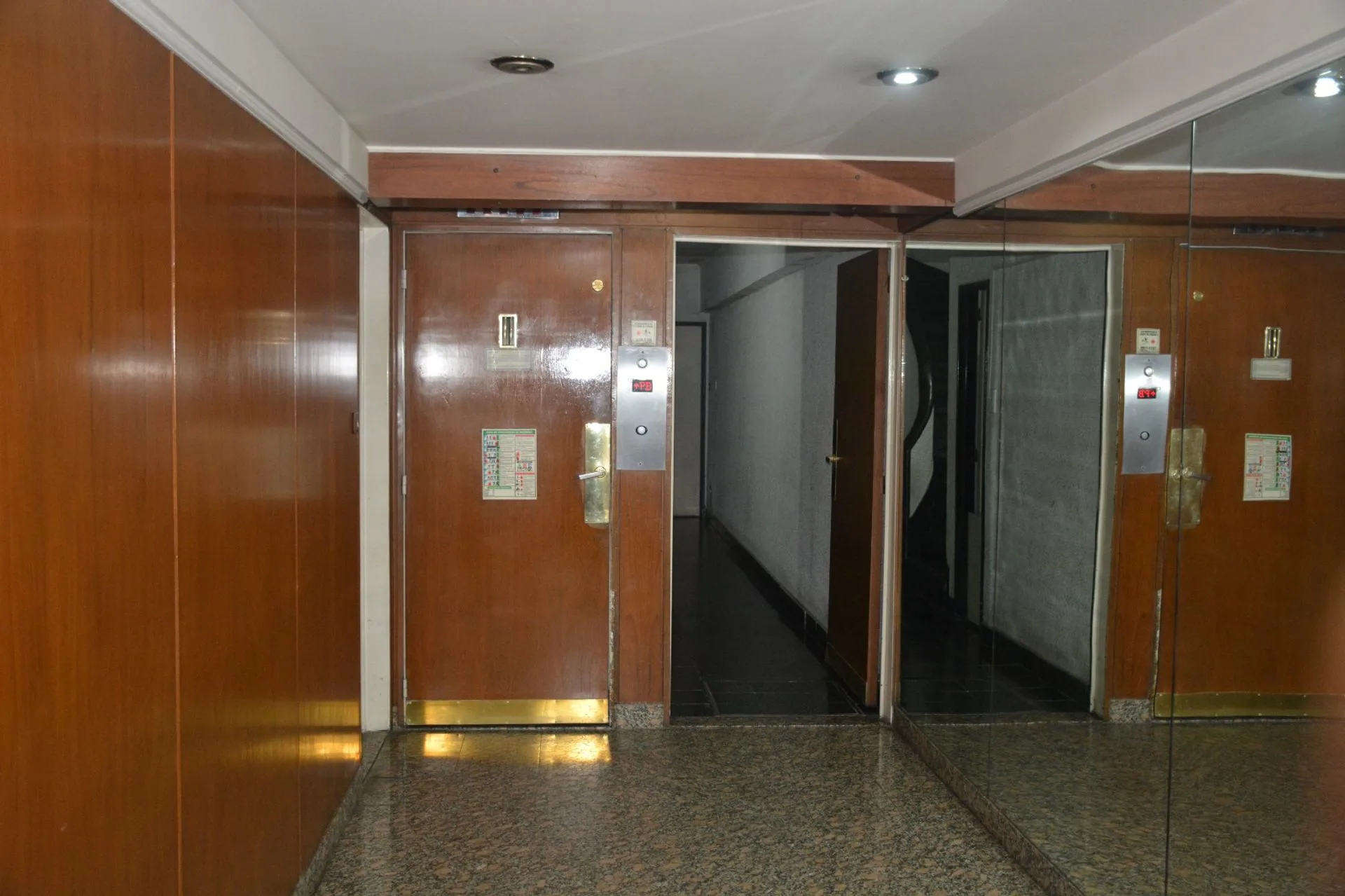 Venta departamento de 3 ambientes c/ balcon BOEDO foto 4