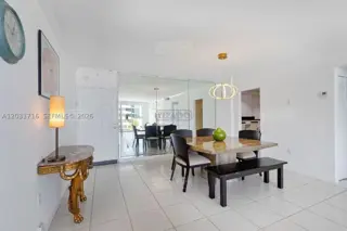 10350 W Bay Harbor Dr #5E 10300 foto 3