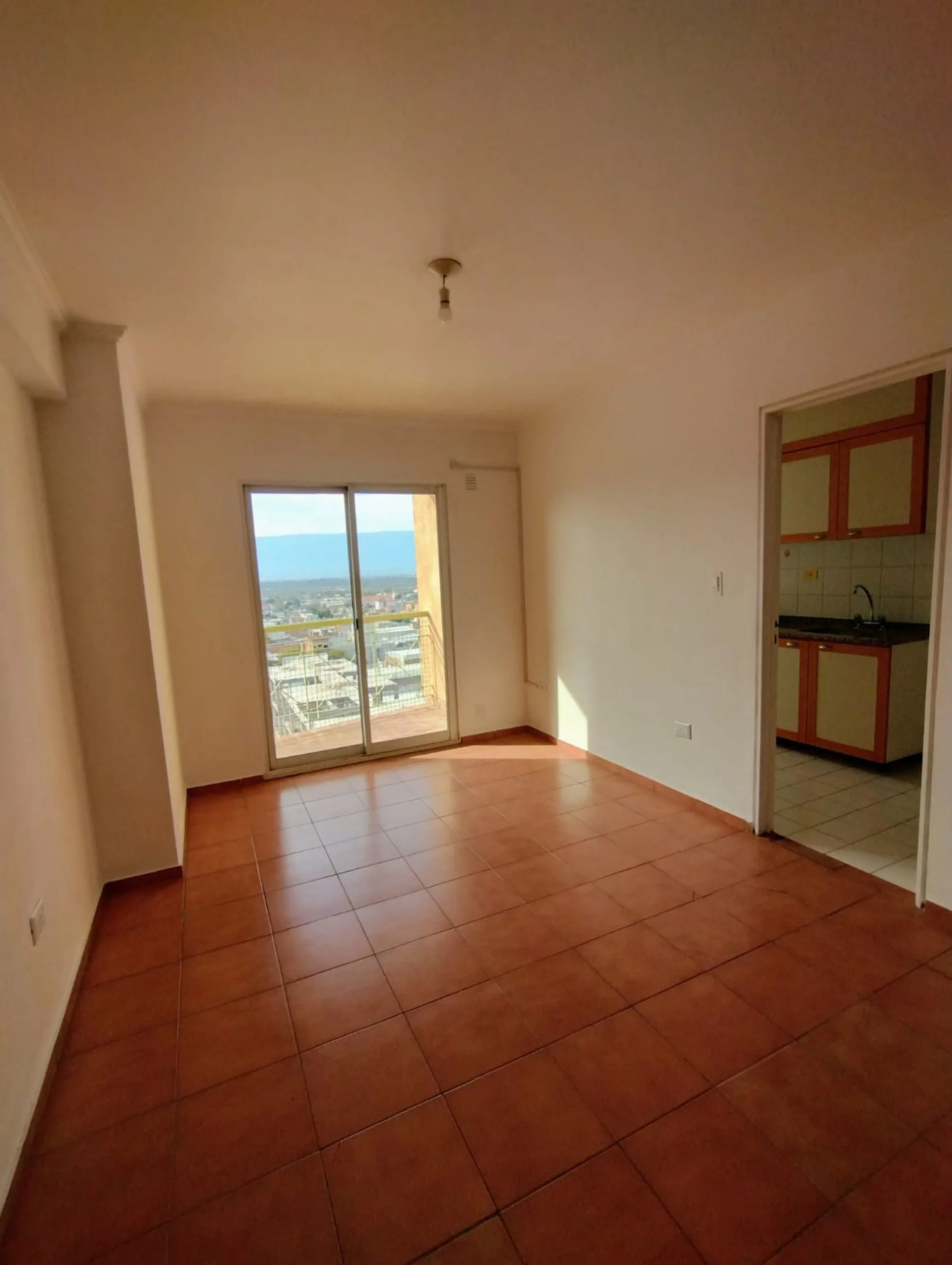 SE ALQUILA DPTO MICROCENTRO CATAMARCA 2 HABITAC. foto 5