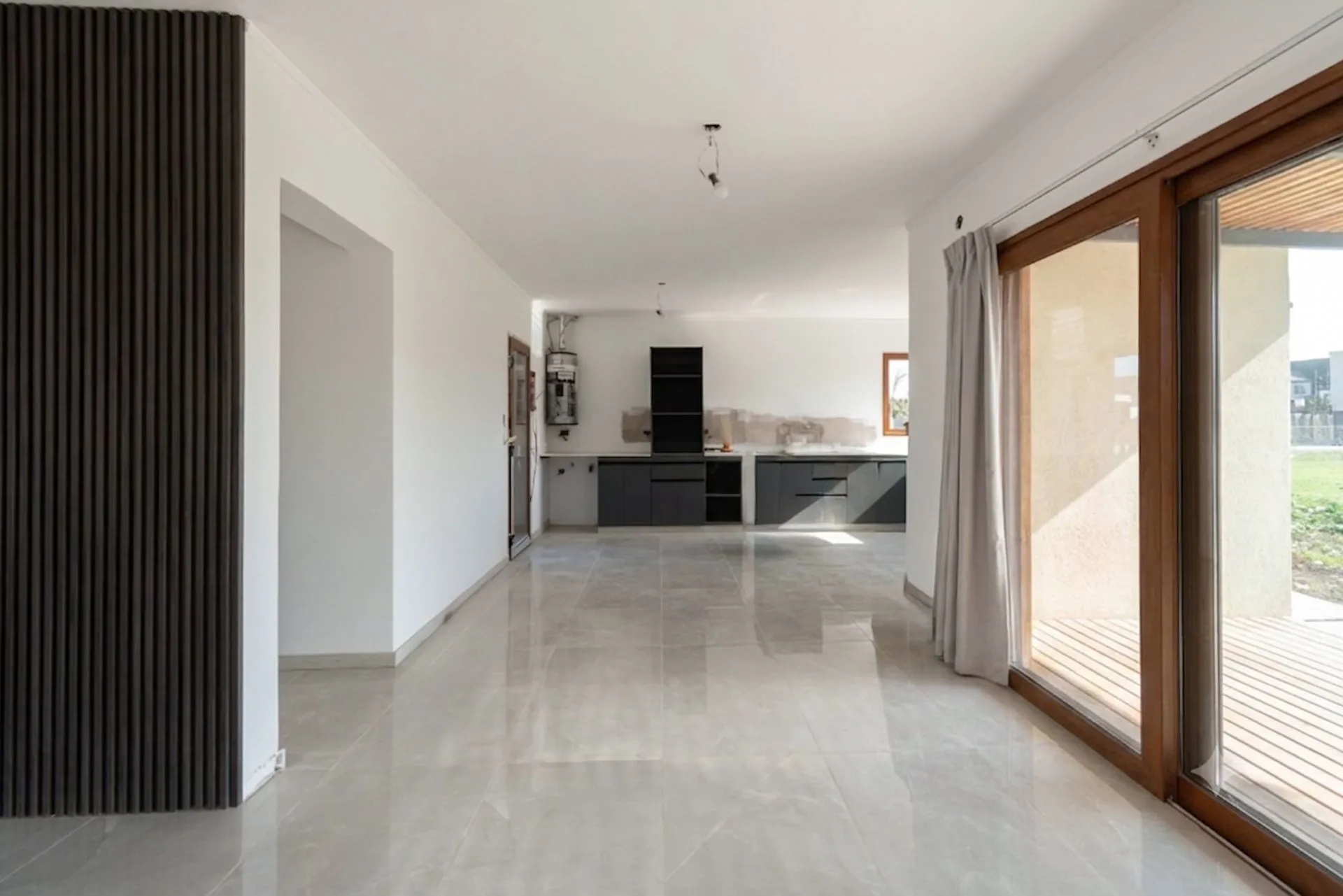 VENTA CASA EN B CERRADO ITUZAINGO FINANCIA PERMUTA foto 5
