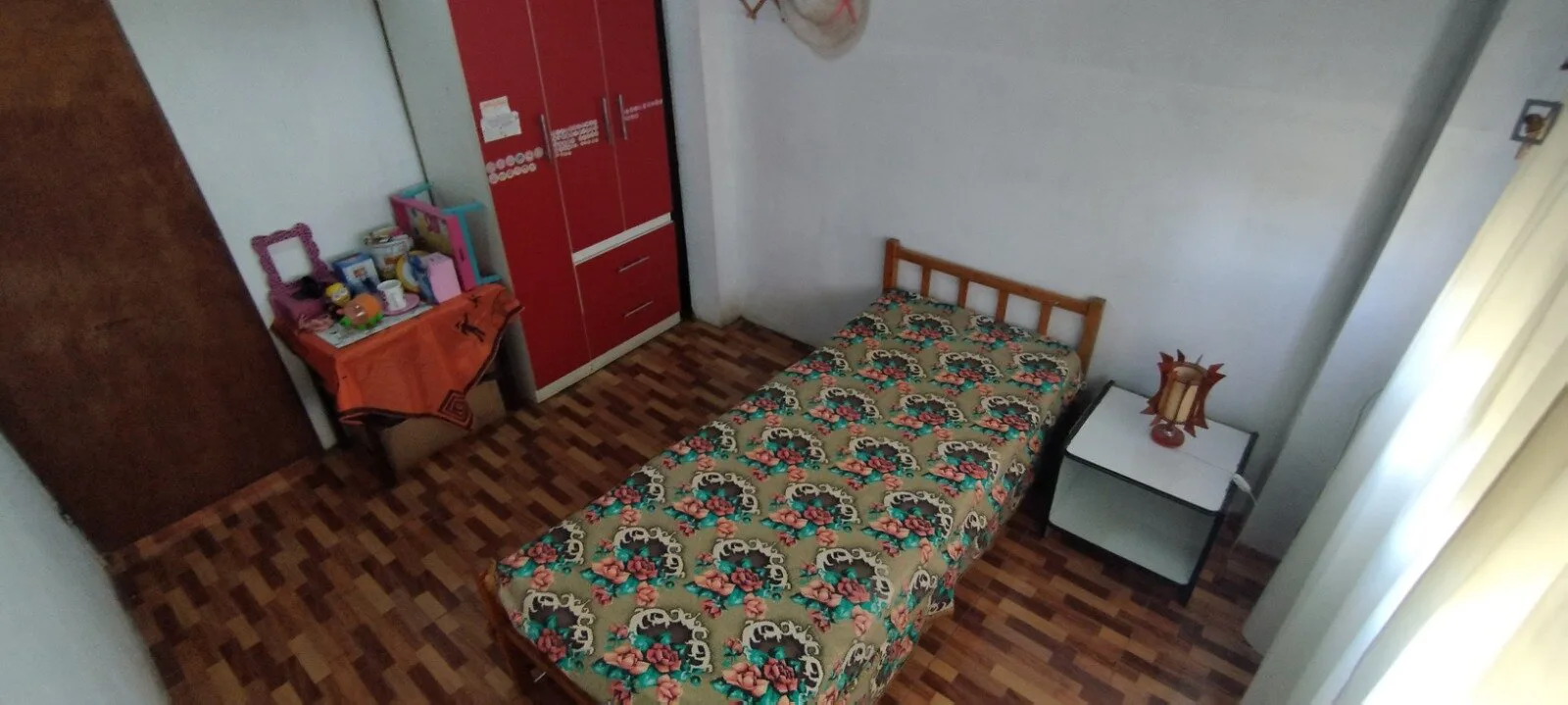 EXCELENTE PROPIEDAD EN VENTA EN BOSQUES FLORENCIO VARELA foto 5