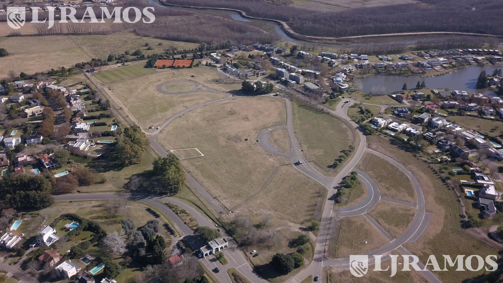 Terreno en Estancias Del Pilar foto 4