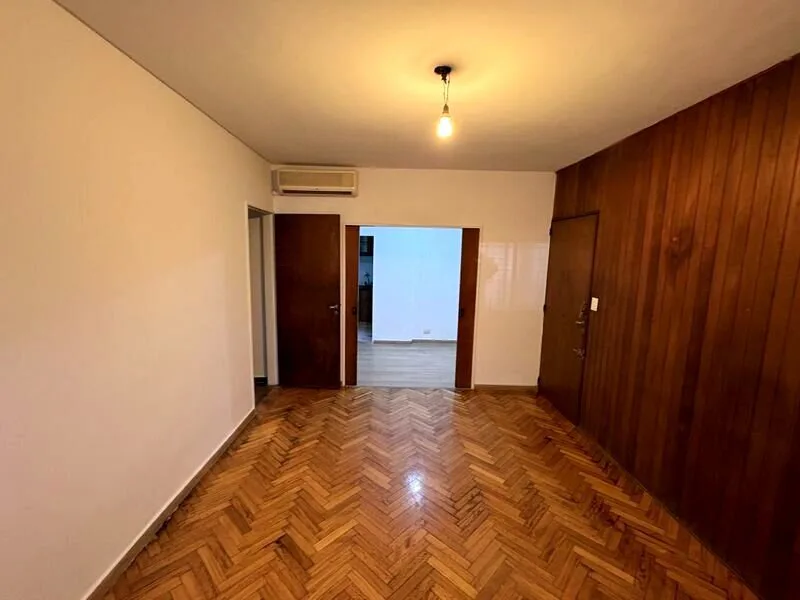 Colegiales / 3 ambientes en Planta Baja con Patio foto 5
