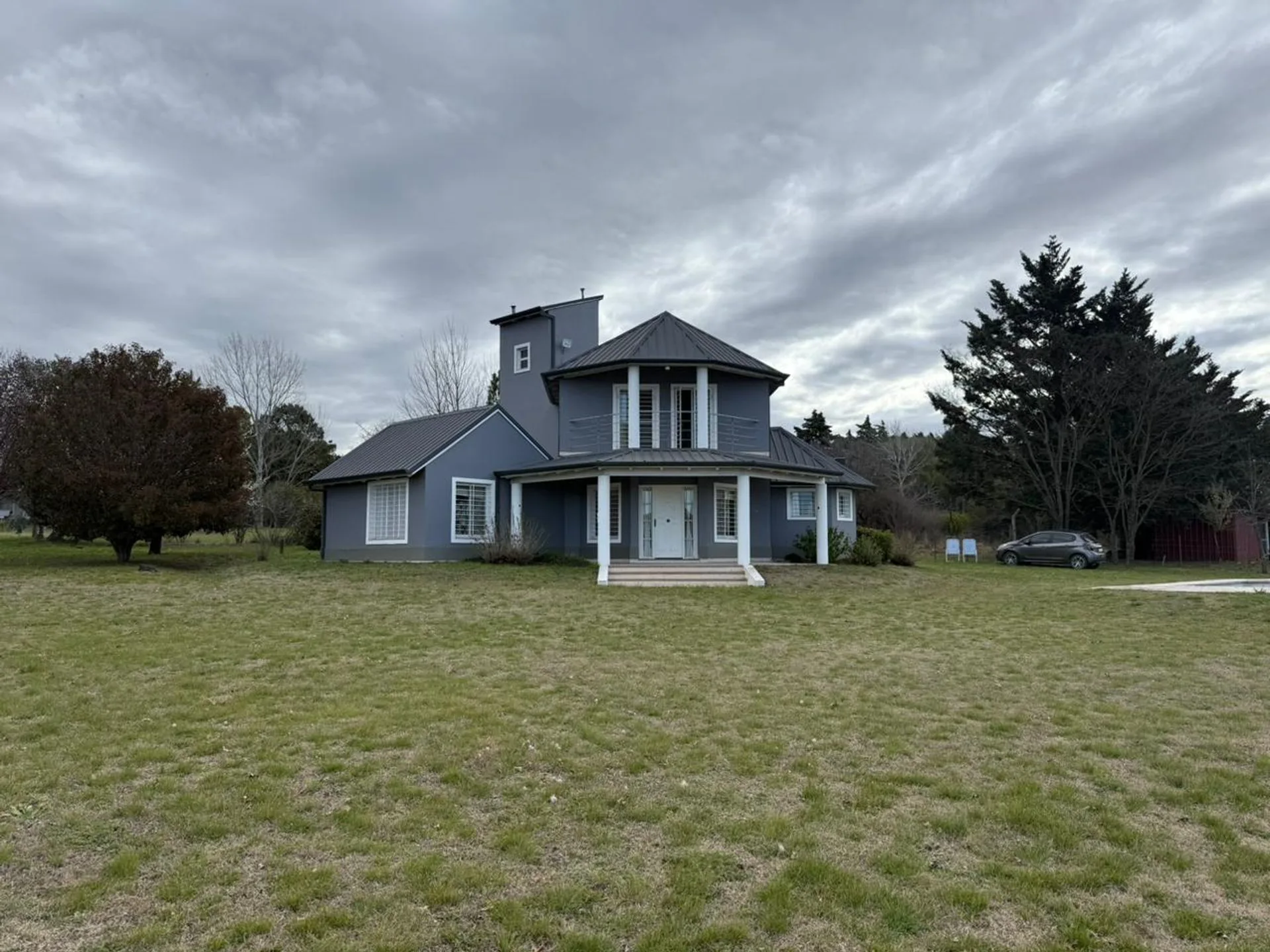 CASA FRENTE AL LAGO LOS MOLINOS – POTRERO DE GARAY foto 4